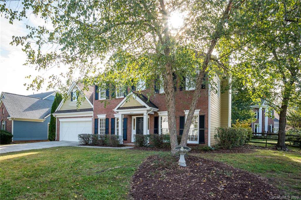 8427 Quintrell Drive - Photo 1