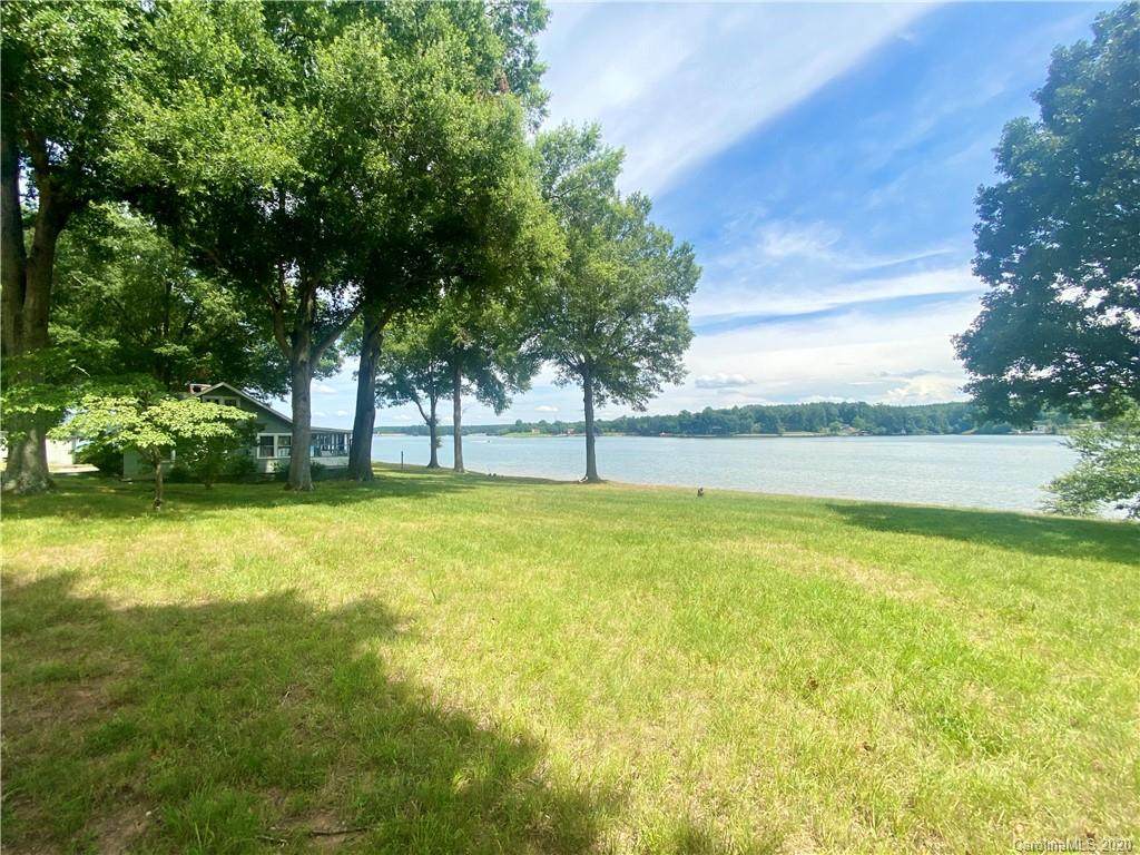 698 Sam Poole Lane - Photo 1