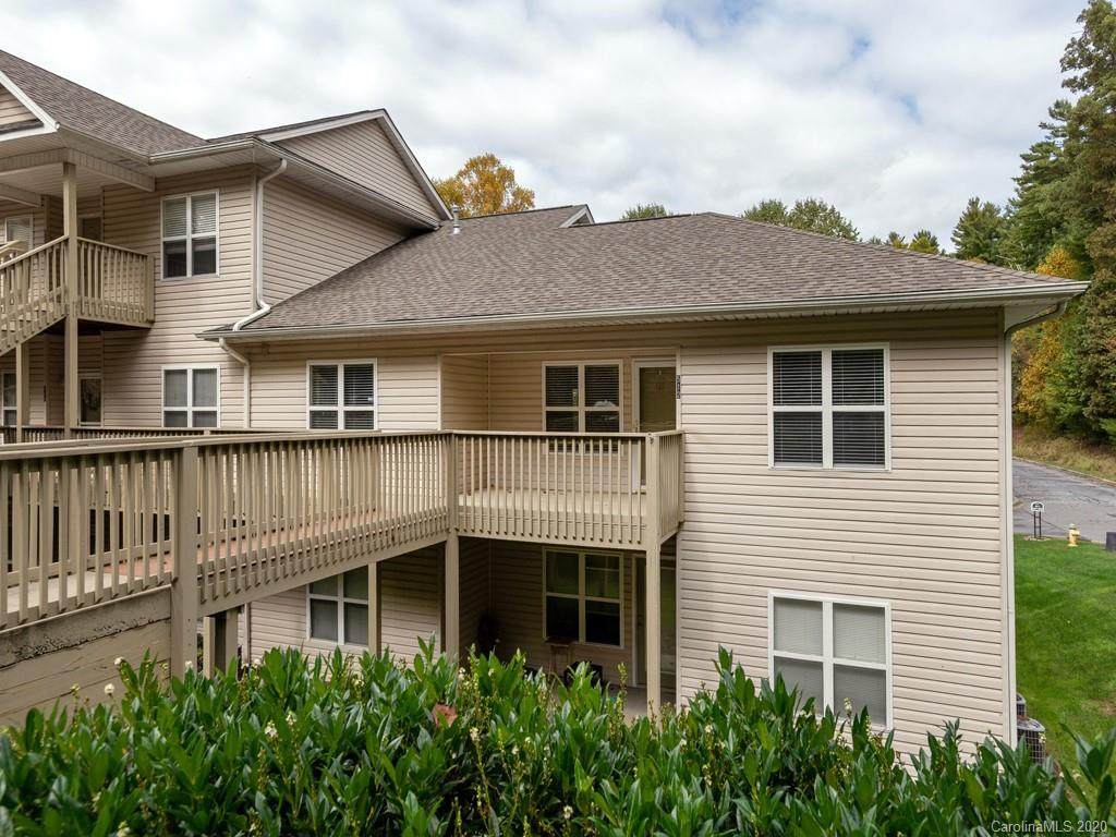 512 Carrington Place - Photo 1