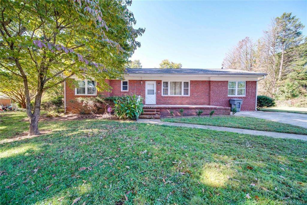 5045 Dogwood Place - Photo 1