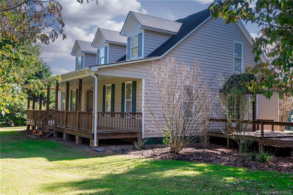 4590 Plateau Road - Photo 1