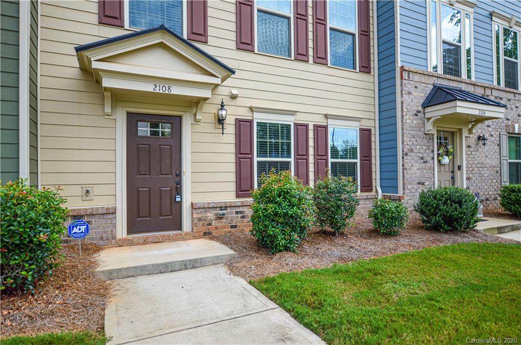 2108 Arbor Loop Drive - Photo 1