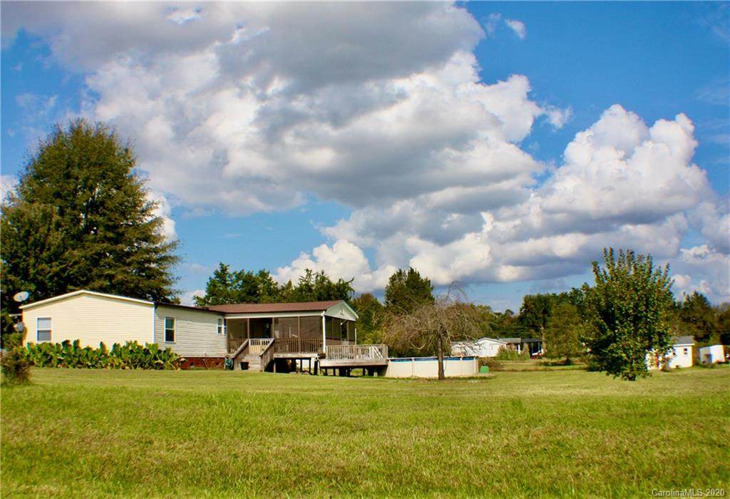 2236 Circle R Road - Photo 1