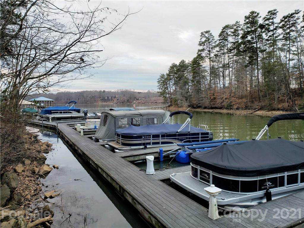 107 Highland View Drive - Photo 1