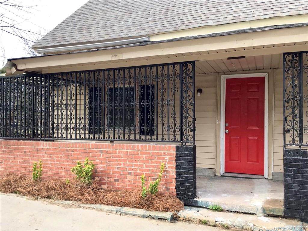 1714 Smith Avenue - Photo 1