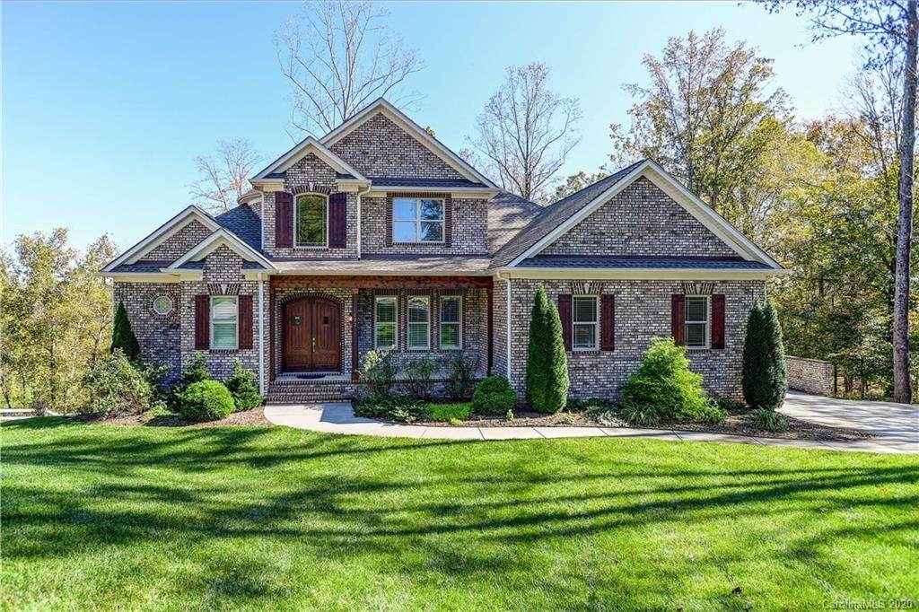 122 Walnut Hill Drive - Photo 1