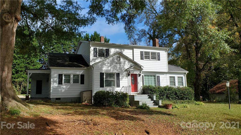 303 Maryland Avenue - Photo 1