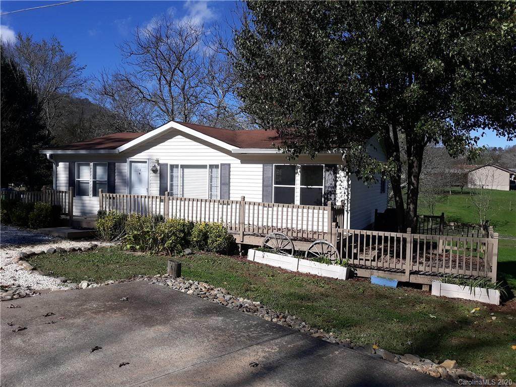 16 Shady Oak Lane - Photo 1