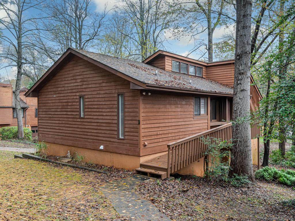 7 Wildwood Circle - Photo 1