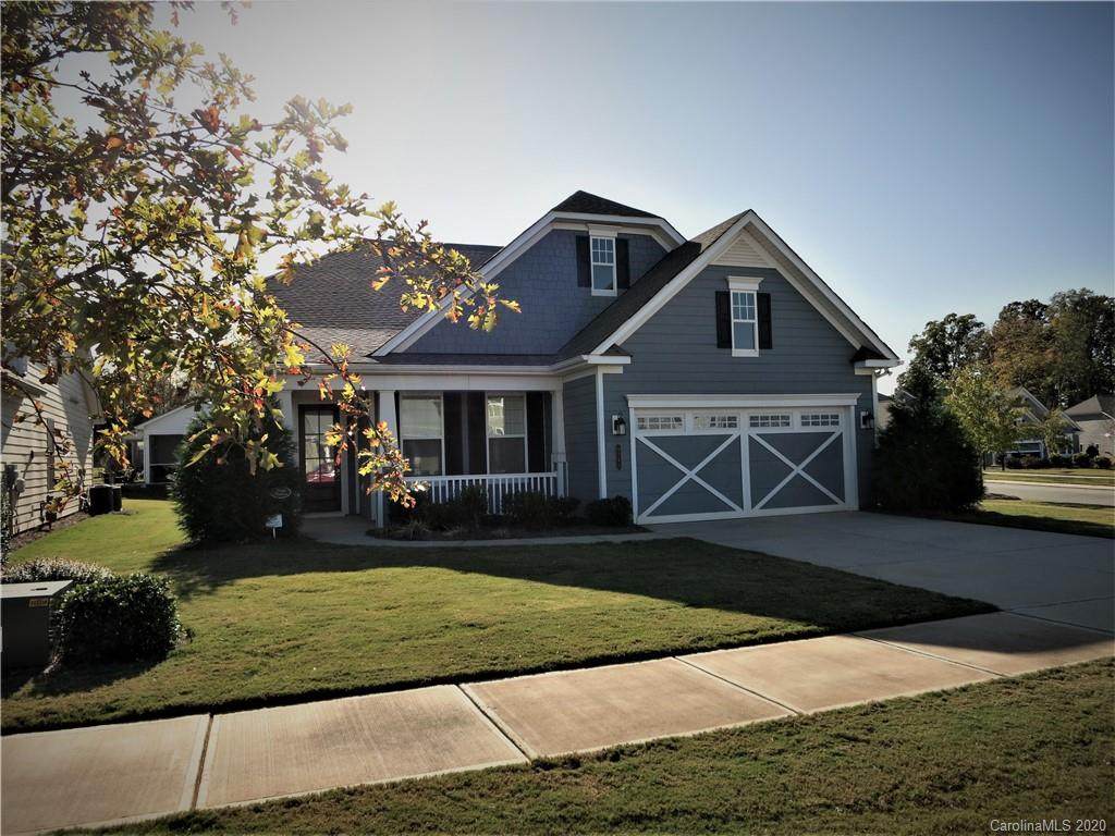 9243 Cresswind Boulevard - Photo 1
