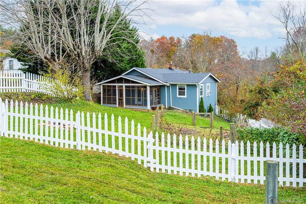 127 Jonestown Road - Photo 1