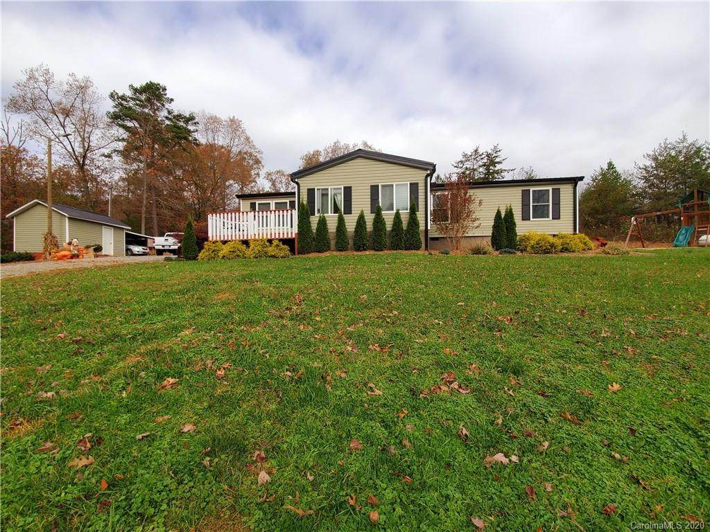 44 Pecan Lane - Photo 1