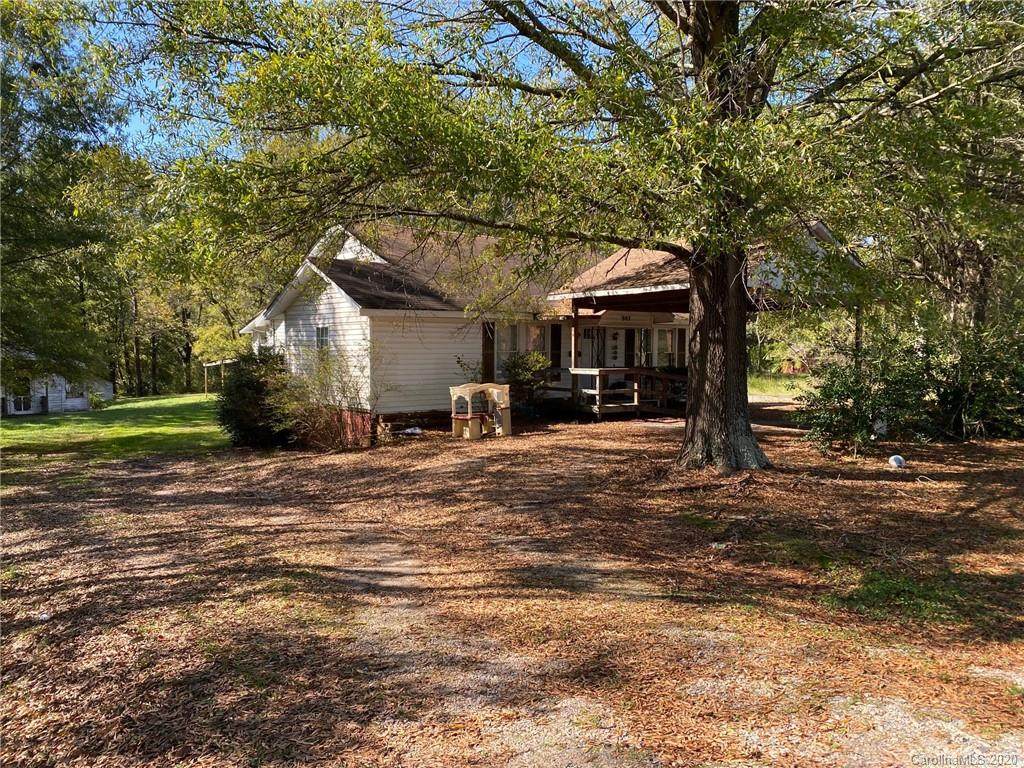 907 C Street - Photo 1