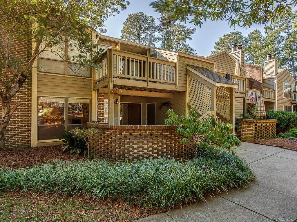 1600 Sharon Road - Photo 1