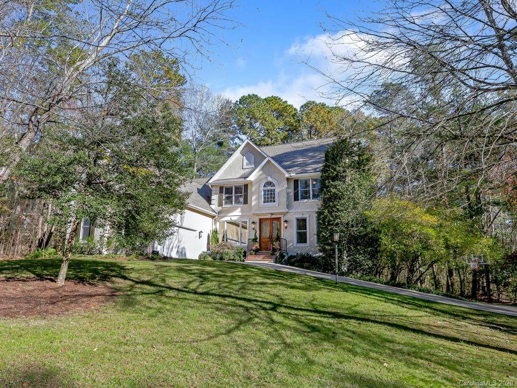 338 Red Fox Circle - Photo 1