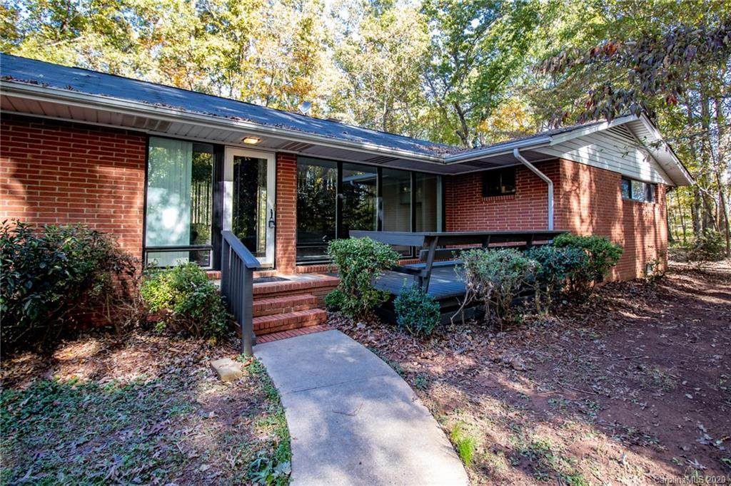 2219 Mooresville Road - Photo 1