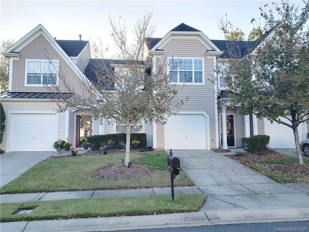 14610 Lions Paw Street - Photo 1