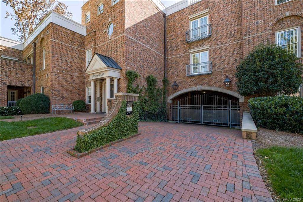 463 Fenton Place - Photo 1