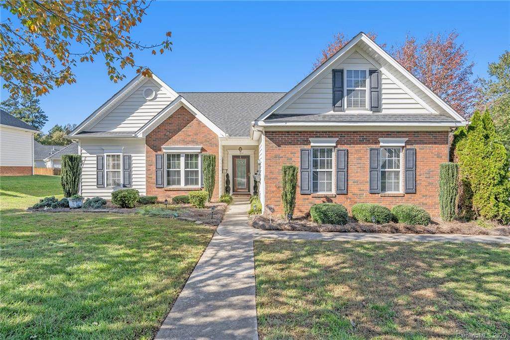 3104 River Ridge Drive - Photo 1