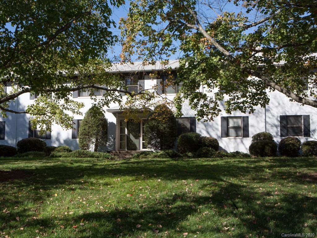 615 Biltmore Avenue - Photo 1