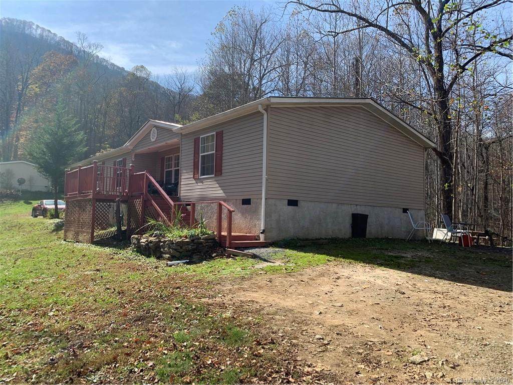 400 Powderhorn Drive - Photo 1