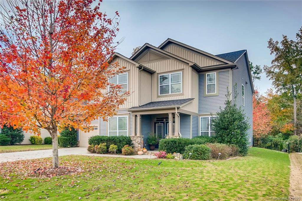 1098 Shelly Woods Drive - Photo 1
