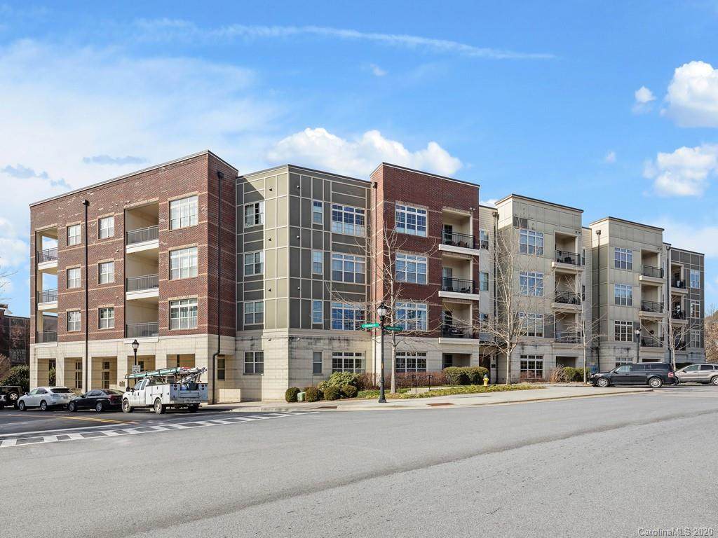 42 Schenck Parkway - Photo 1