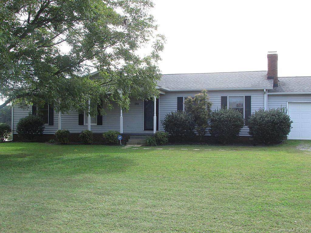 1792 Hinton Creek Road - Photo 1