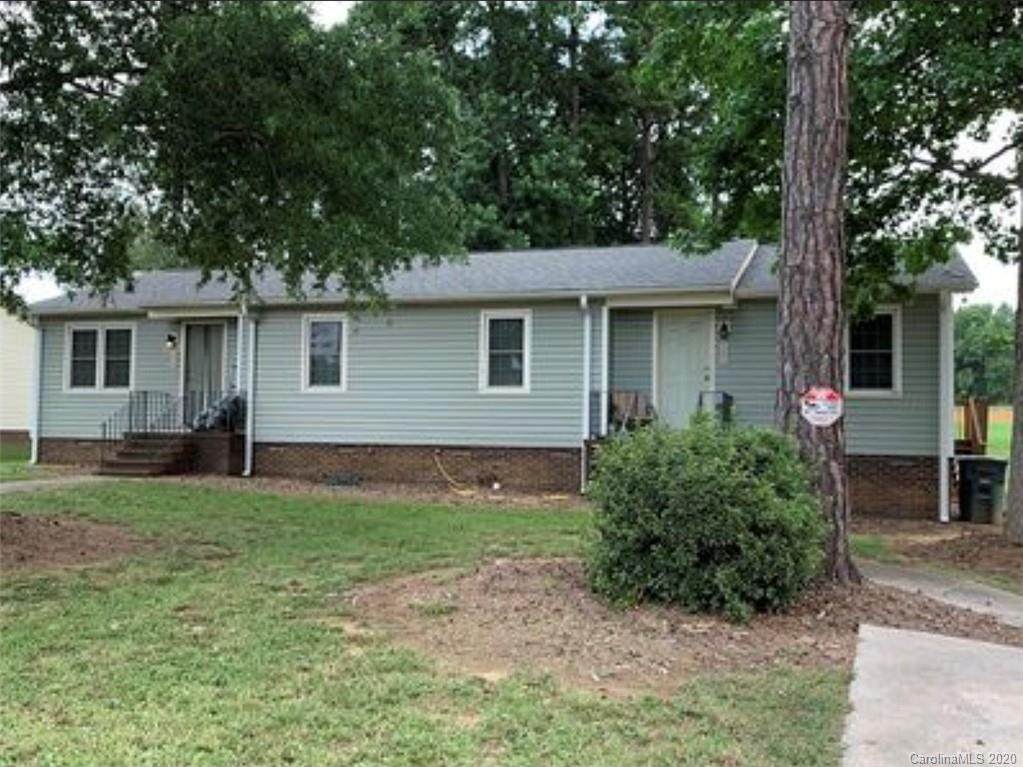 202 Carolina Boulevard - Photo 1