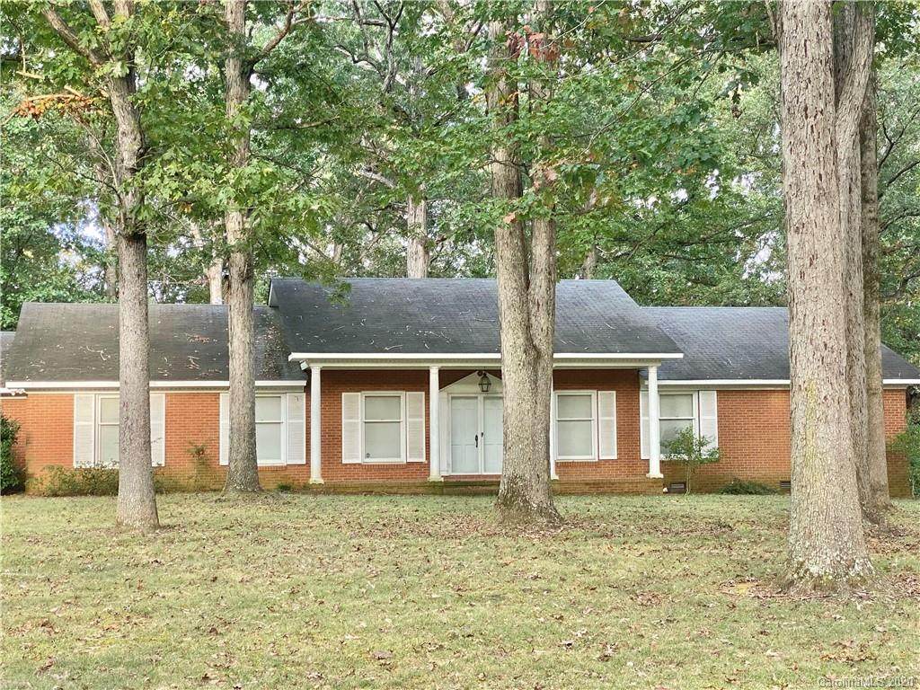 3214 Clarkdale Street - Photo 1