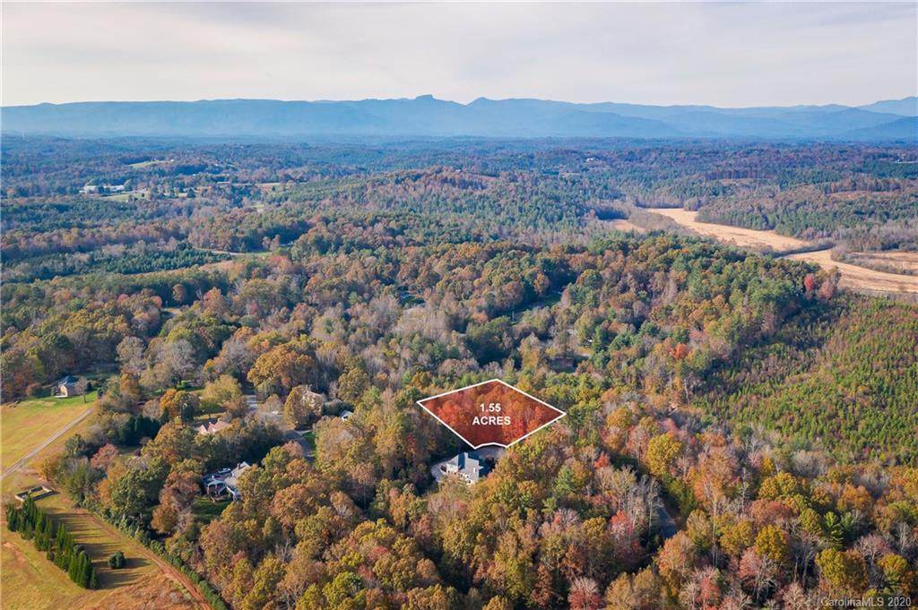 426 La Foret Drive - Photo 1