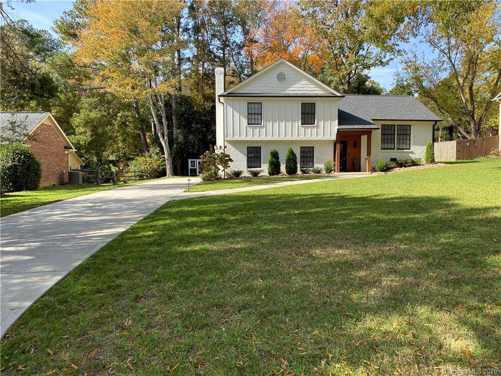 1325 Braeburn Road - Photo 1