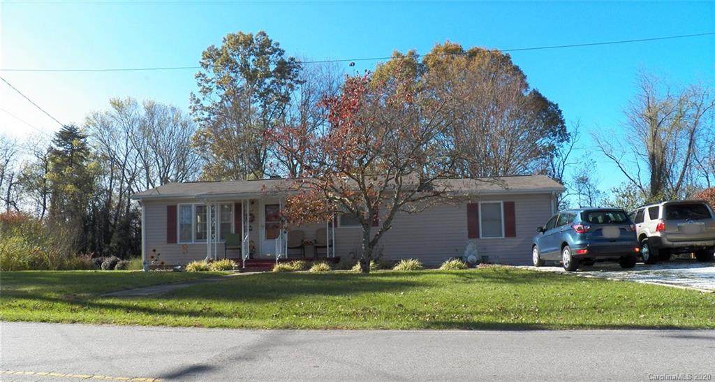 157 Moody Avenue - Photo 1