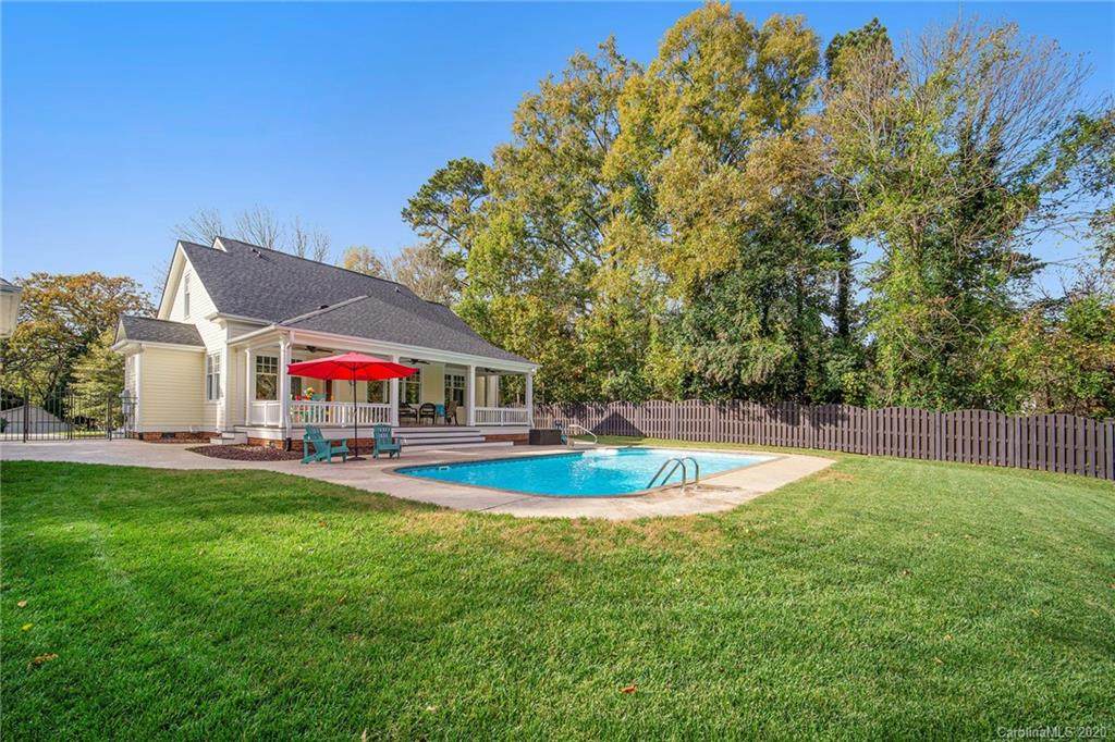 316 Providence Street - Photo 1