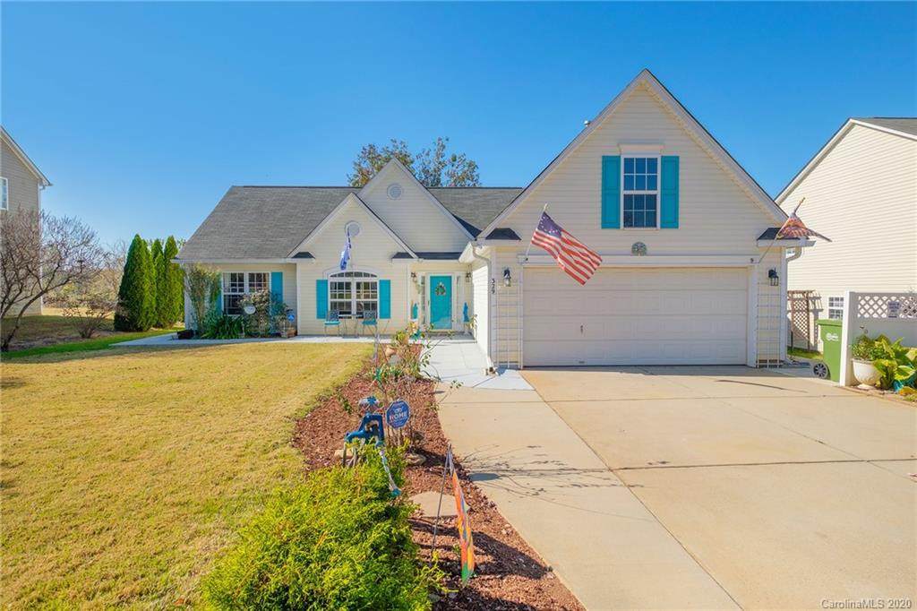329 Ashton Bluff Circle - Photo 1