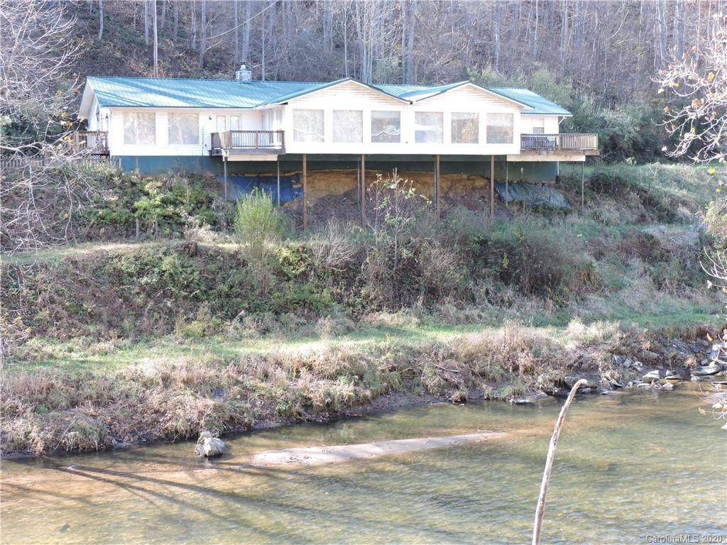 60 Snake Bite Holler Lane - Photo 1
