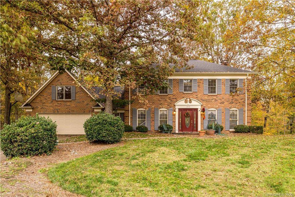 1015 Thistle Court - Photo 1
