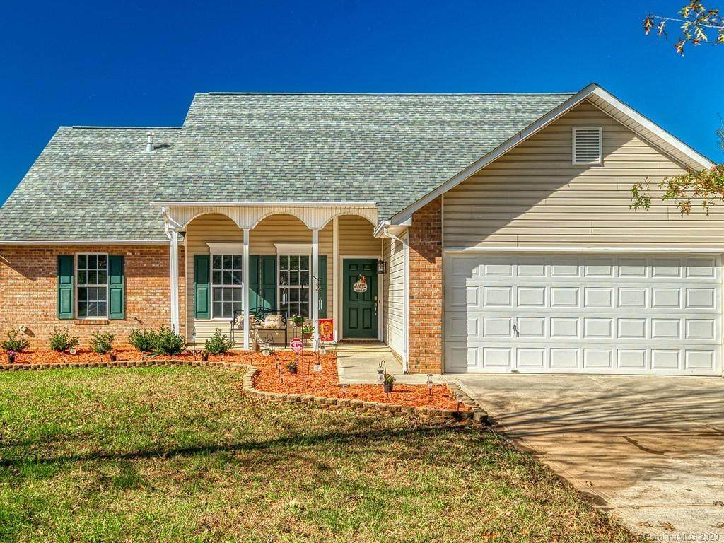 2911 Cripple Creek Court - Photo 1