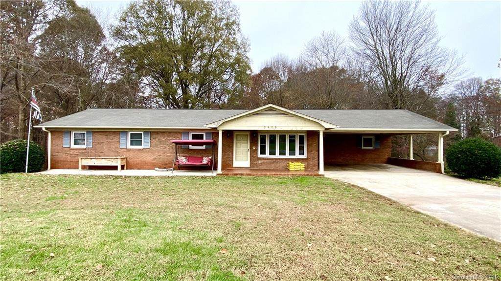 2409 Broad Street - Photo 1