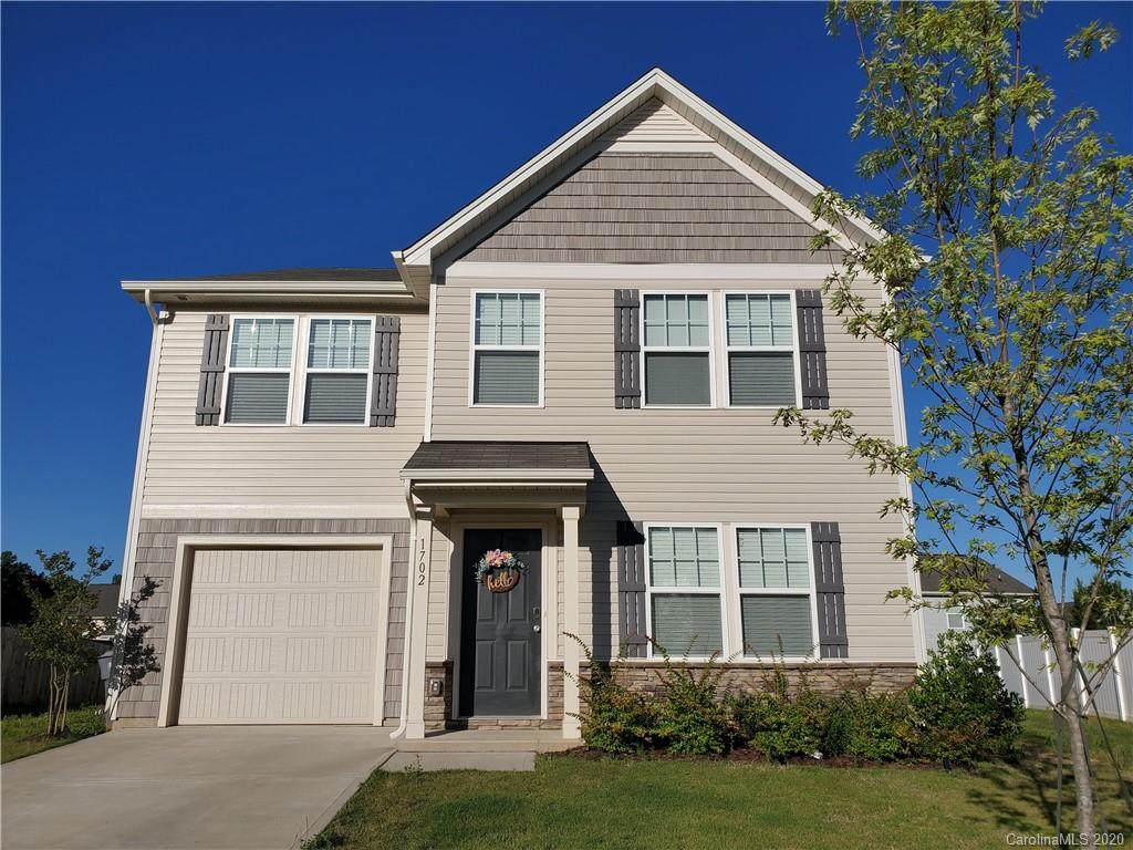 1702 Sawtooth Court - Photo 1