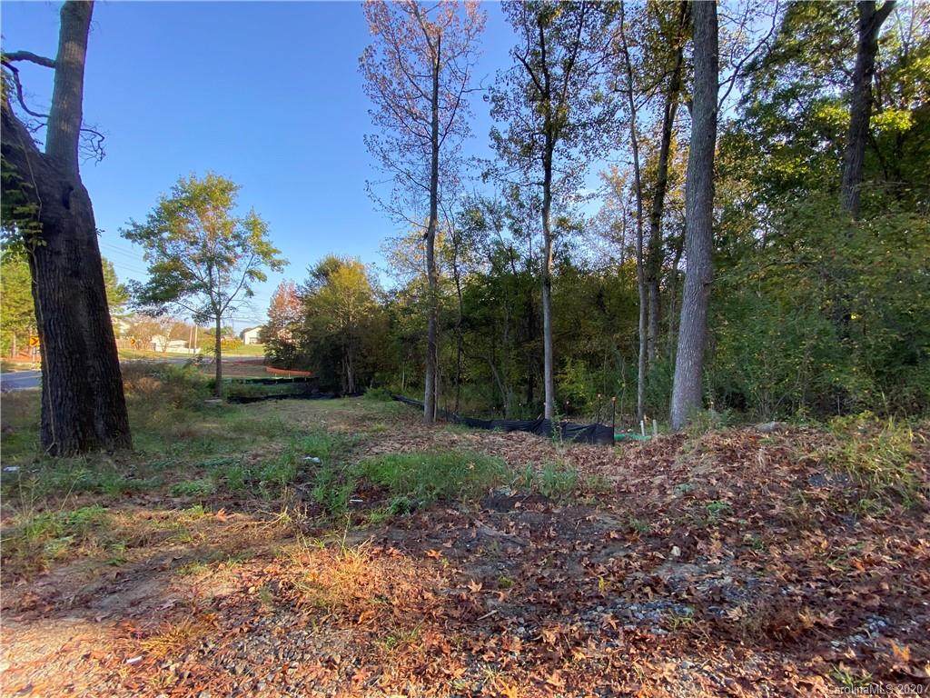 10715 Shopton Road - Photo 1