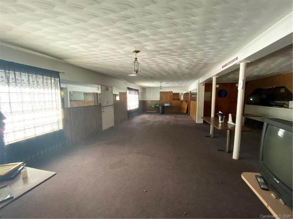 307 Buffalo Street - Photo 1