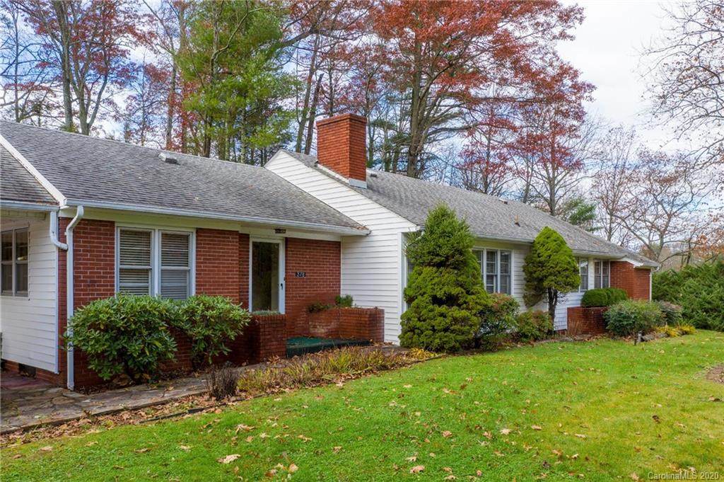378 Hillcrest Circle - Photo 1