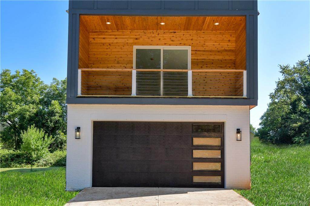 3108-B Kirkland Avenue - Photo 1