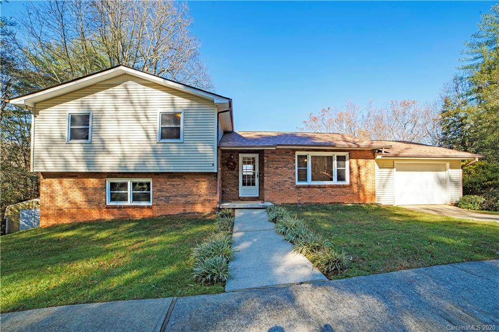 315 Friendship Lane - Photo 1