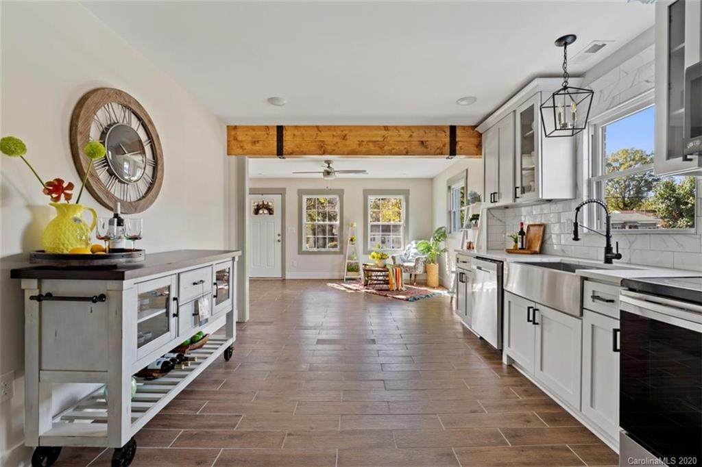 1418 Russell Avenue - Photo 1