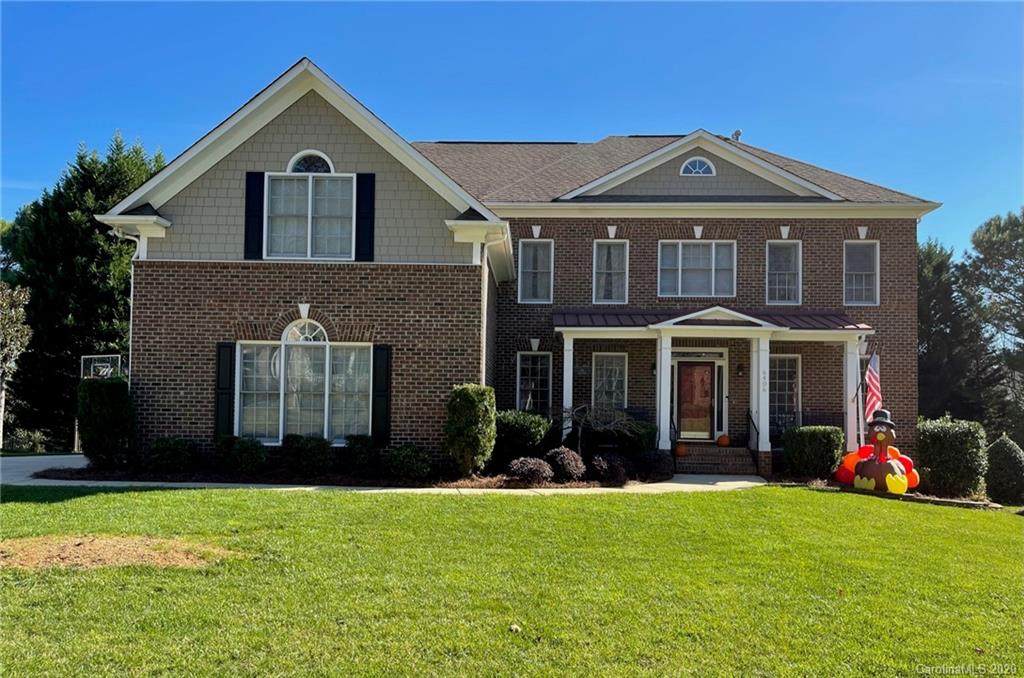 6406 Riverside Oaks Drive - Photo 1