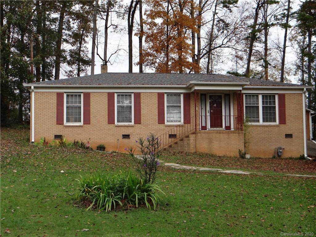 6607 Elmwood Circle - Photo 1