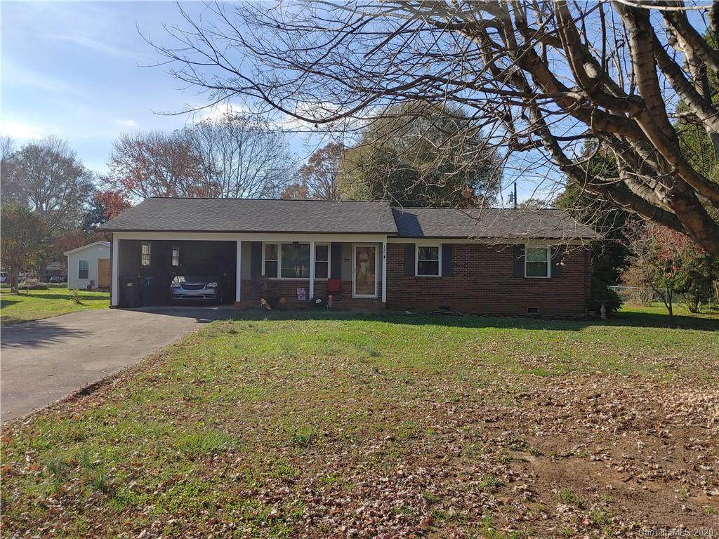 129 Hinshaw Avenue - Photo 1