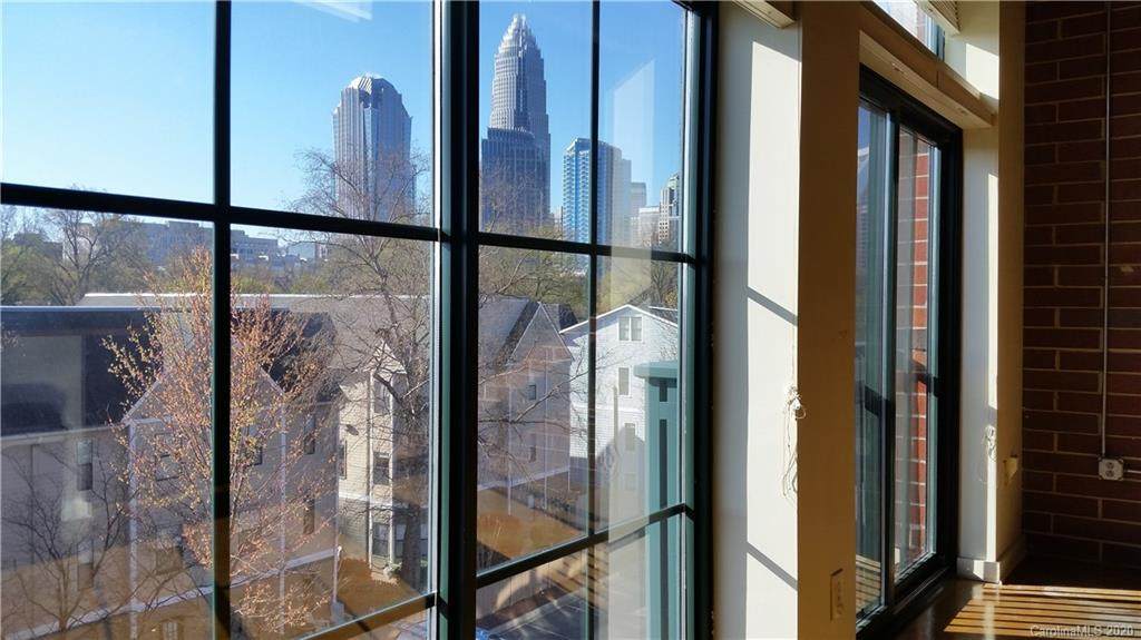 626 Graham Street - Photo 1